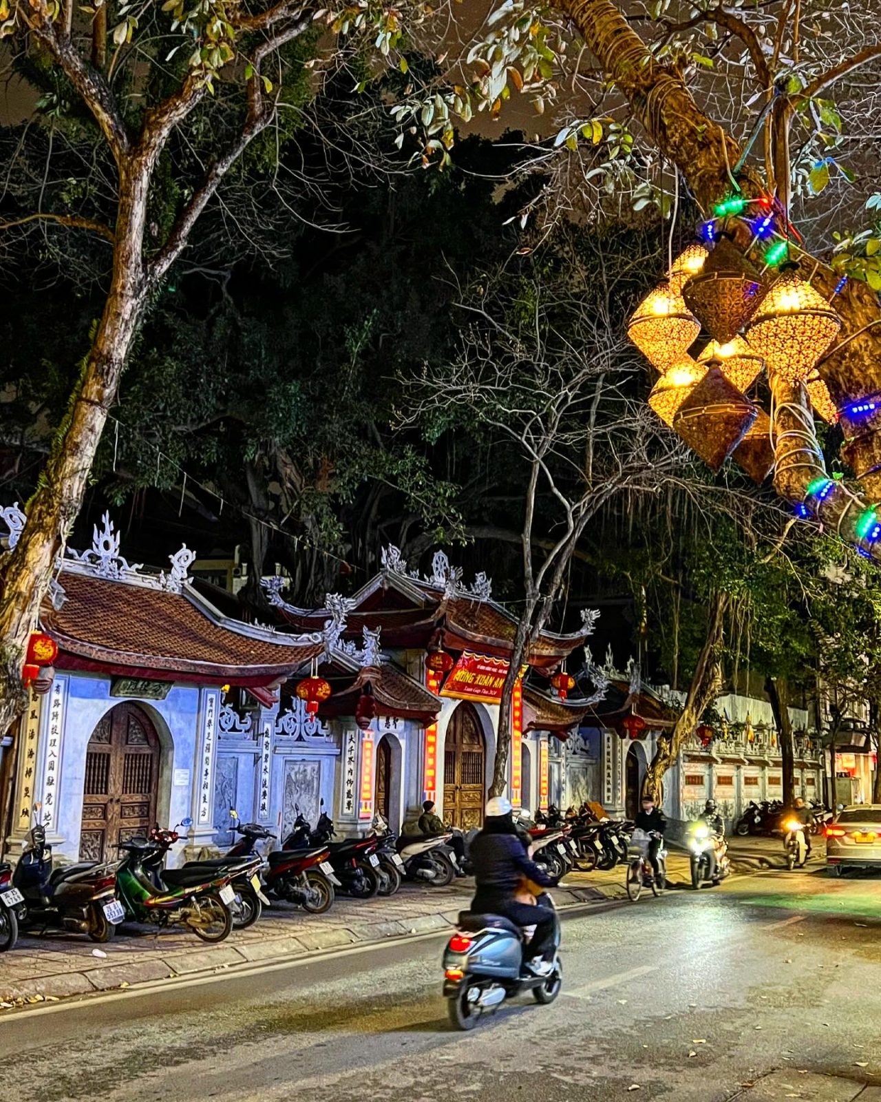 Hanoi Train Street